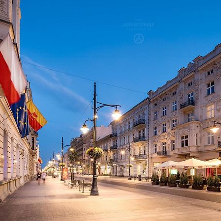 Royal Aparthotel Piotrkowska 92 Лодзь Екстер'єр фото